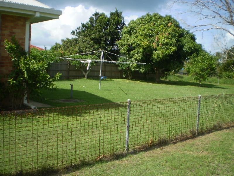 78 Long Street, Point Vernon QLD 4655