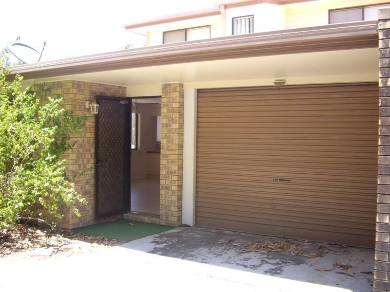 Unit 6/233 Torquay Terrace, Torquay QLD 4655