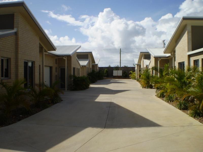 Unit 2/1 Urraween Rd, Urraween QLD 4655