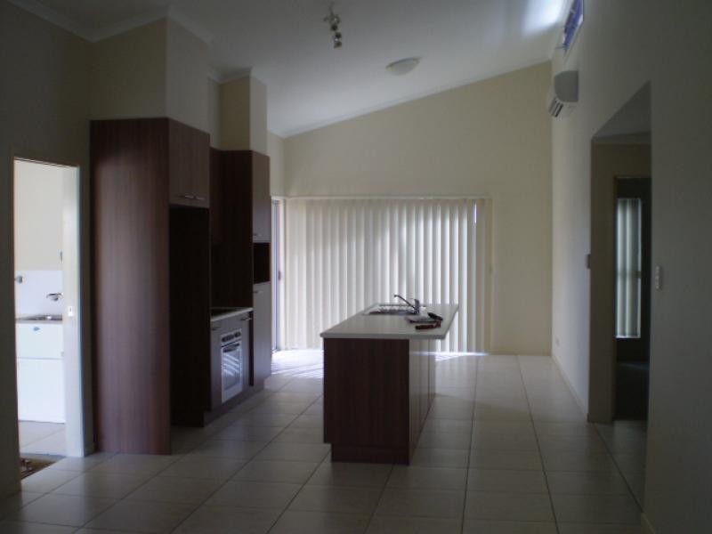 Unit 2/1 Urraween Rd, Urraween QLD 4655