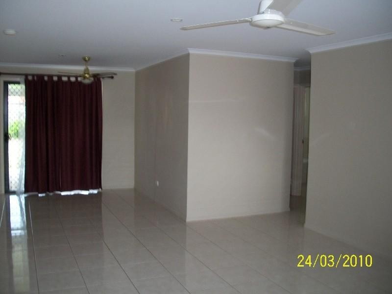 52 Joselyn Drive, Point Vernon QLD 4655