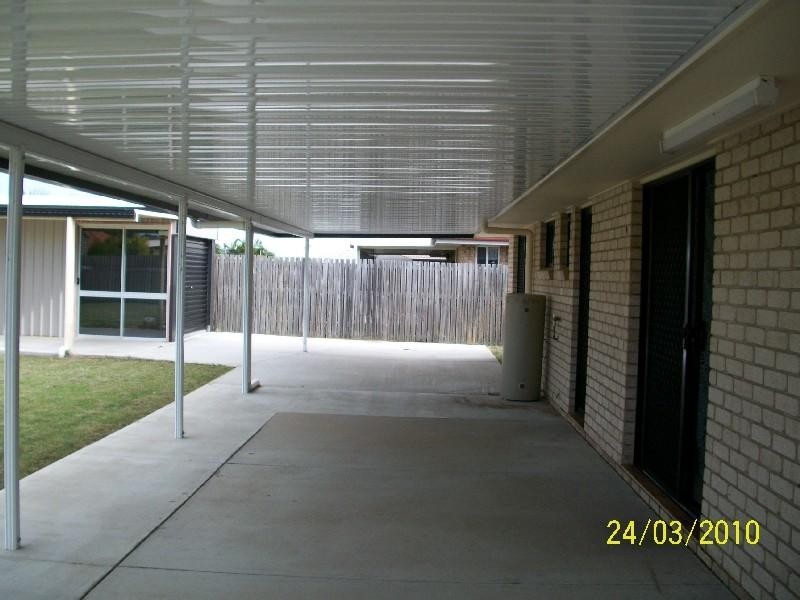 52 Joselyn Drive, Point Vernon QLD 4655