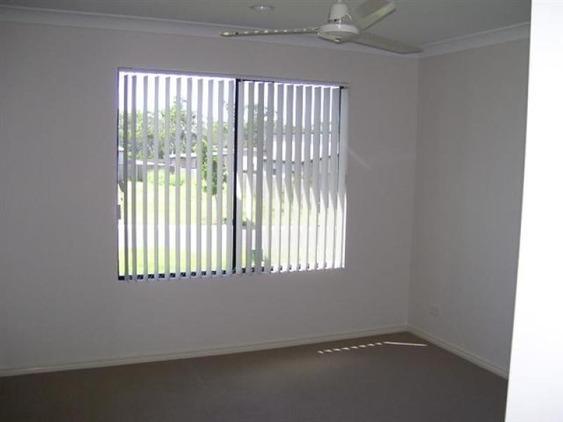8 Bay Park Road, Wondunna QLD 4655