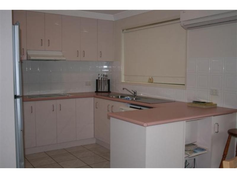 Unit 2/21 Campbell Street, Torquay QLD 4655