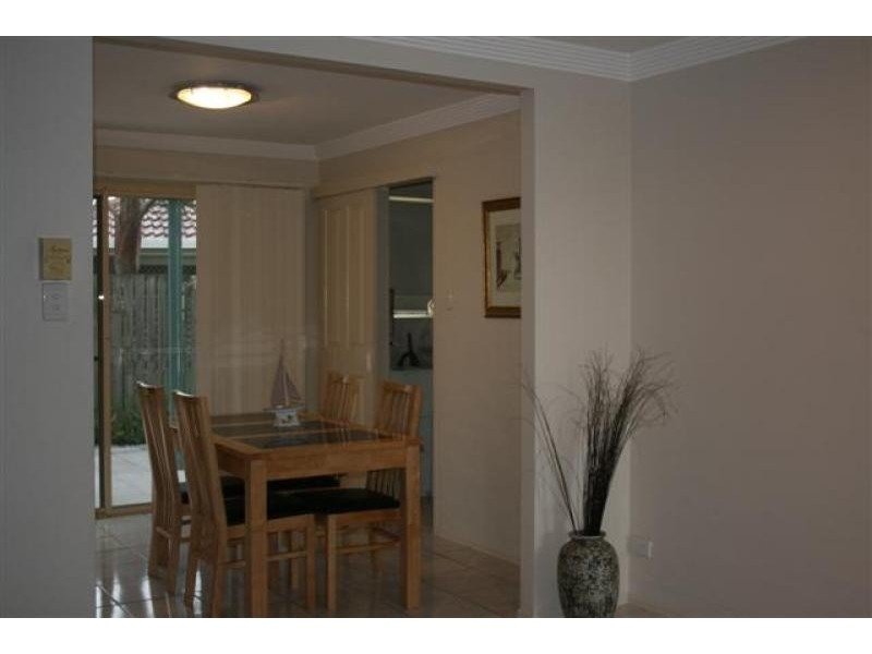 Unit 2/21 Campbell Street, Torquay QLD 4655
