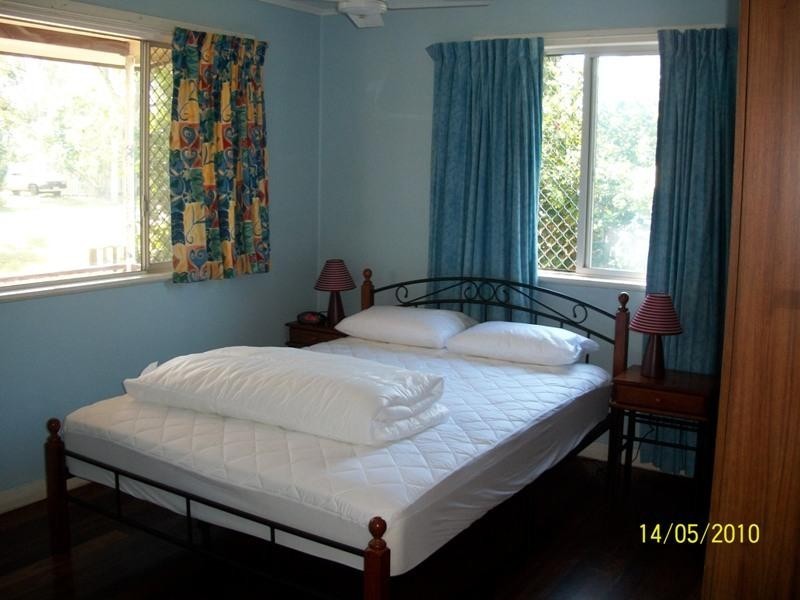30 Brighton Street, Point Vernon QLD 4655
