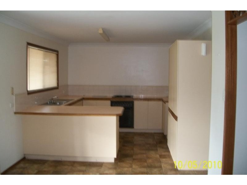 12 Debra Court,, Urangan QLD 4655