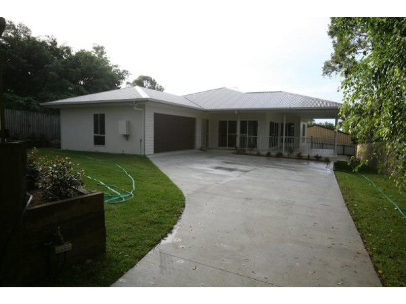 8A Partridge Close, Torquay QLD 4655