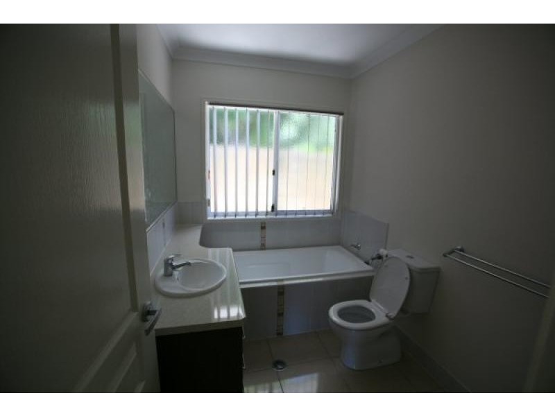 8A Partridge Close, Torquay QLD 4655