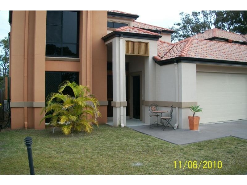 Unit 16/2 Barnstaple Street, Torquay QLD 4655