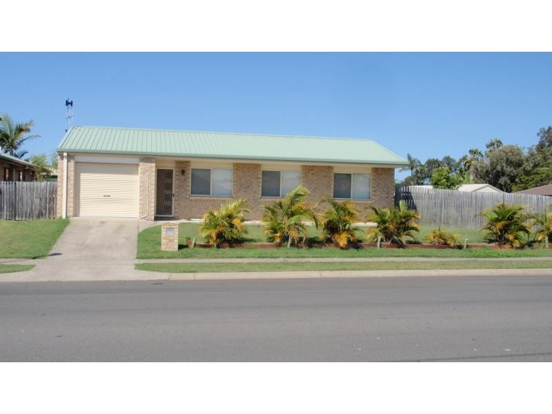 62 Ann Street, Torquay QLD 4655
