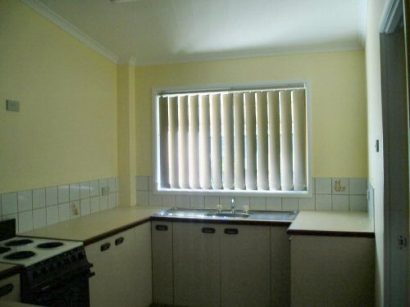 Unit 3/447 Esplanade, Torquay QLD 4655