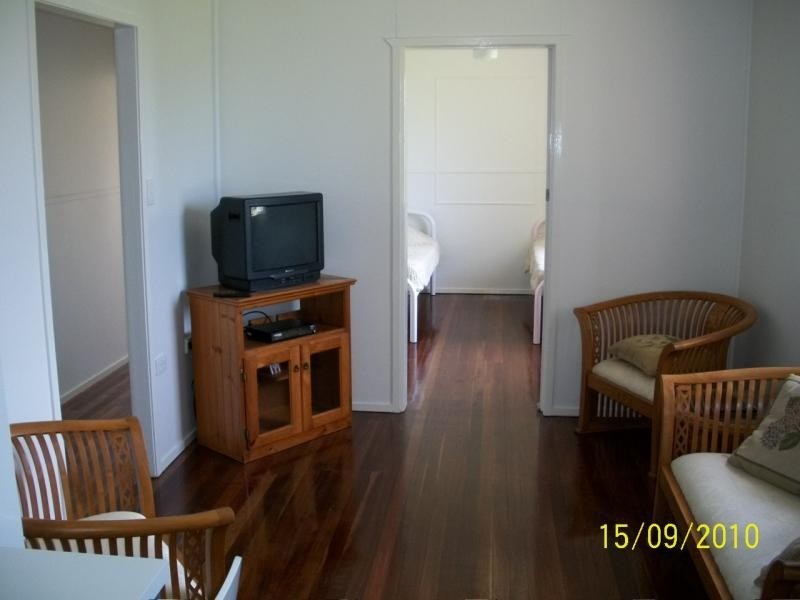 16 Corser Street, Point Vernon QLD 4655