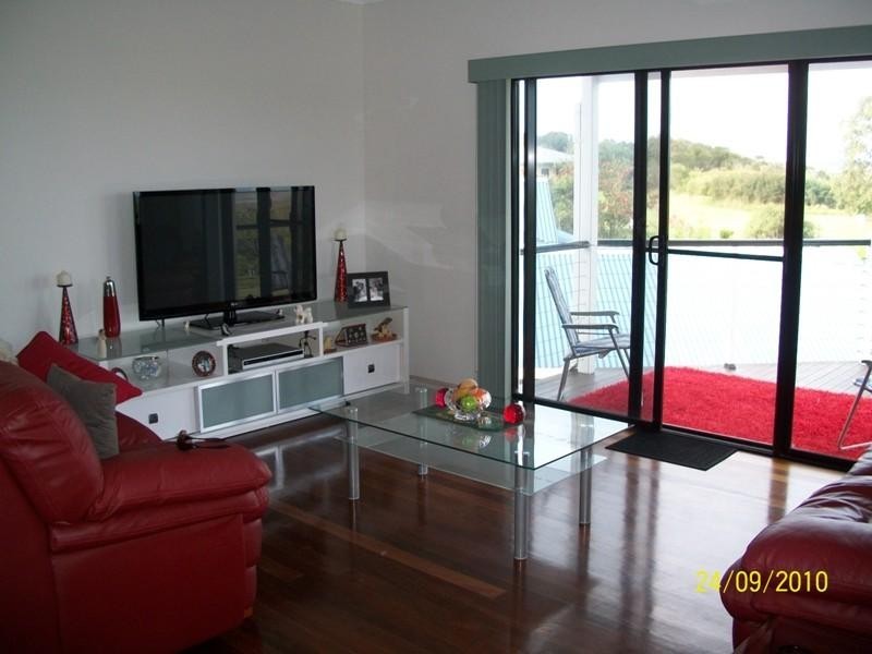 684 Charlton Esplanade, Urangan QLD 4655