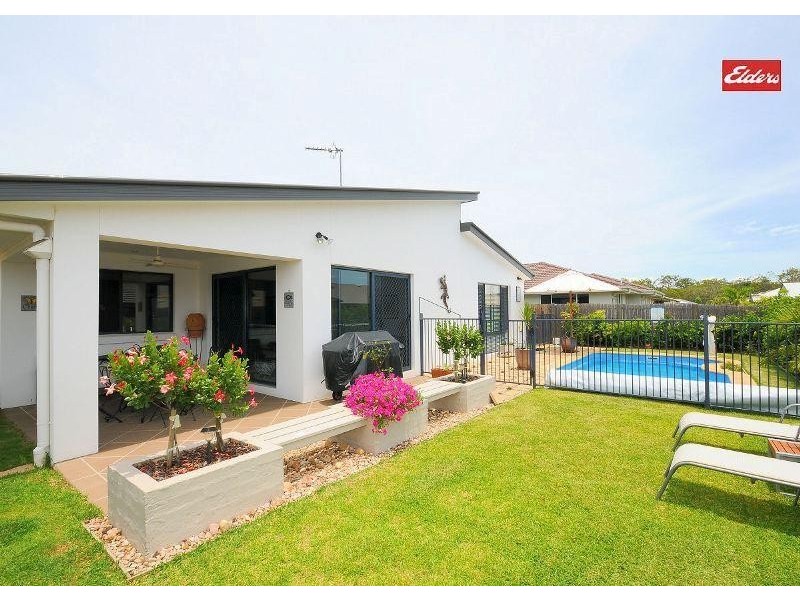 18 Captain Cook, Urraween QLD 4655