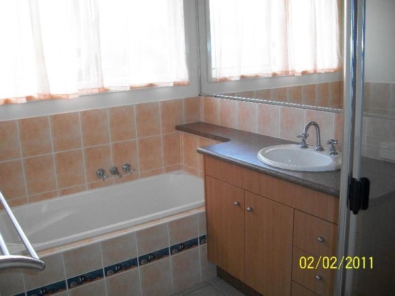 135 Ibis Boulevard, Eli Waters QLD 4655