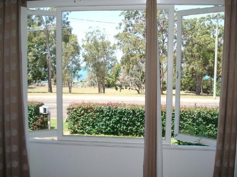 183 Esplanade, Point Vernon QLD 4655