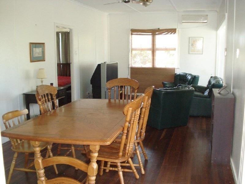 183 Esplanade, Point Vernon QLD 4655