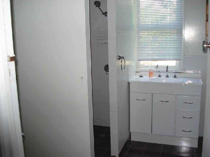183 Esplanade, Point Vernon QLD 4655