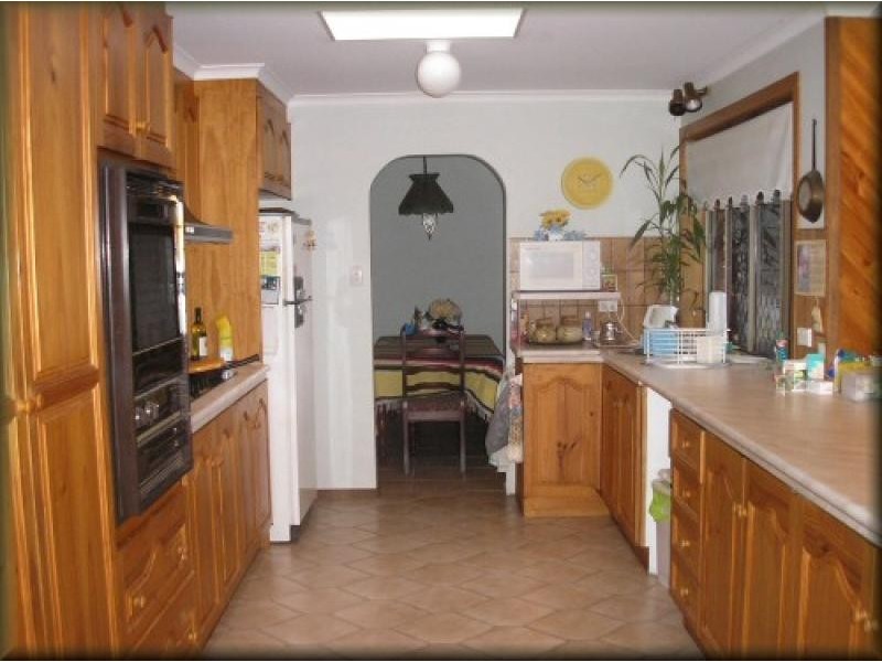 23 Margaret Street, Urangan QLD 4655