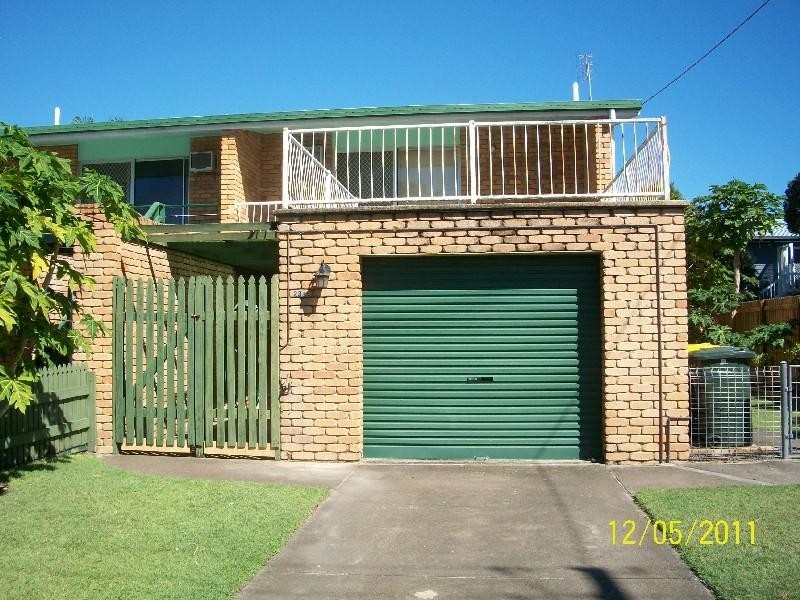 23A Prince Street, Urangan QLD 4655