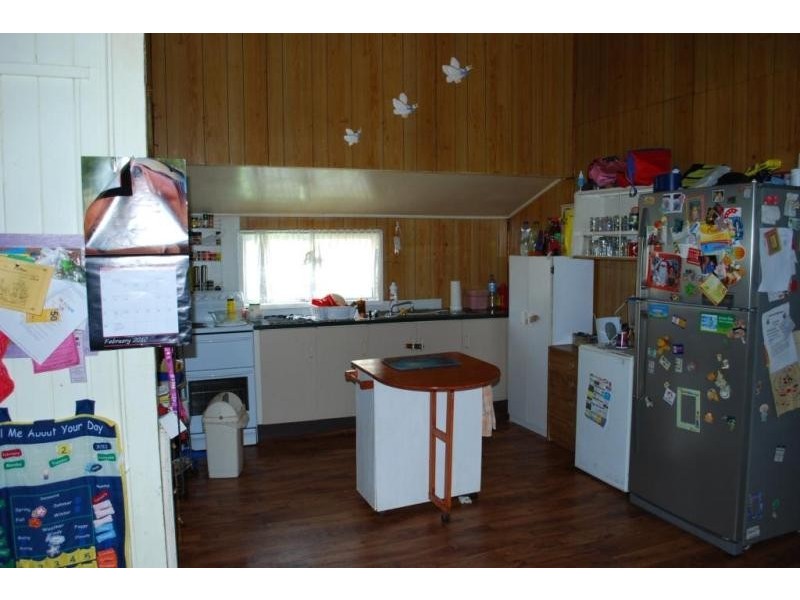 27 Victoria Street, Forest Hill QLD 4342