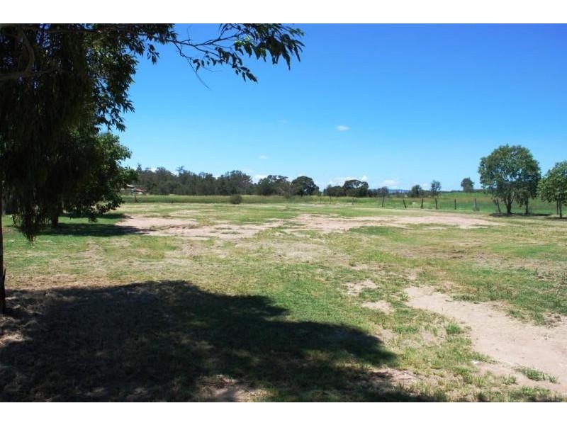 10 Rons Road, Regency Downs QLD 4341
