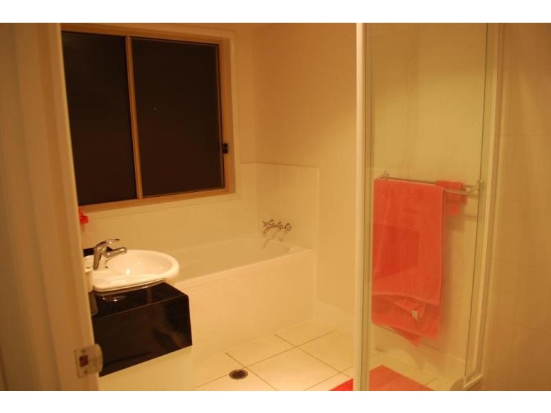 11 Cunningham Ave, Laidley QLD 4341