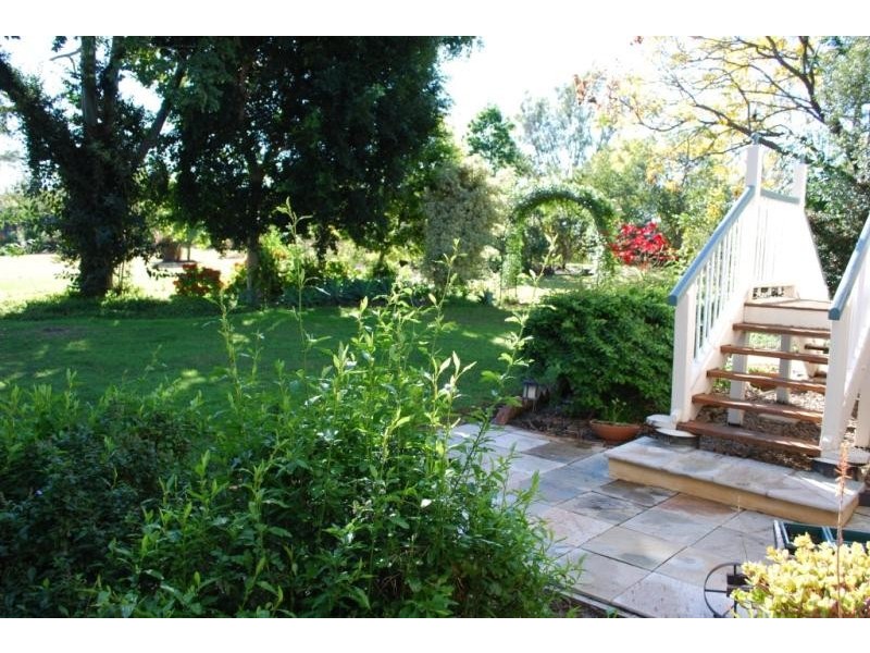 7 Mulgowie Rd, Laidley QLD 4341