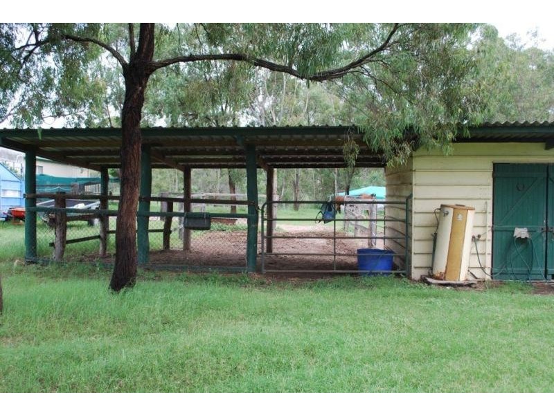 1 Bucknall Court, Regency Downs QLD 4341