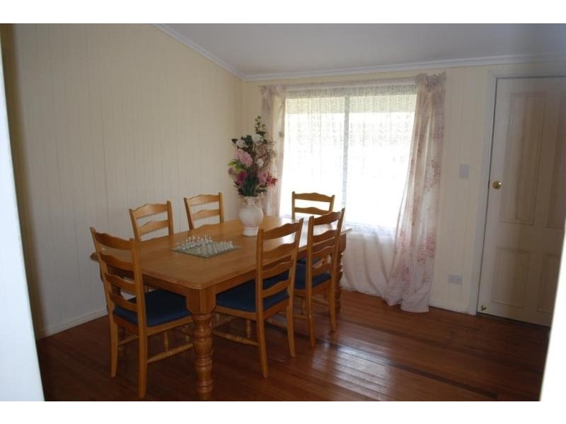 160 Lakes Drive, Laidley Heights QLD 4341