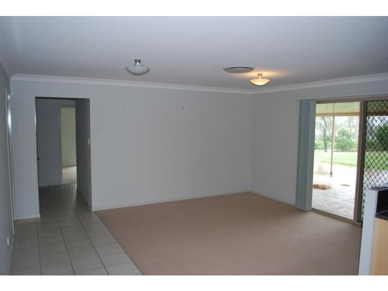 3 Point Piper Close, Laidley Heights QLD 4341