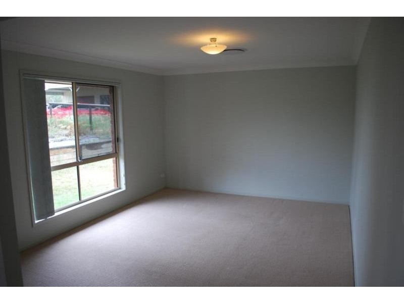 3 Point Piper Close, Laidley Heights QLD 4341