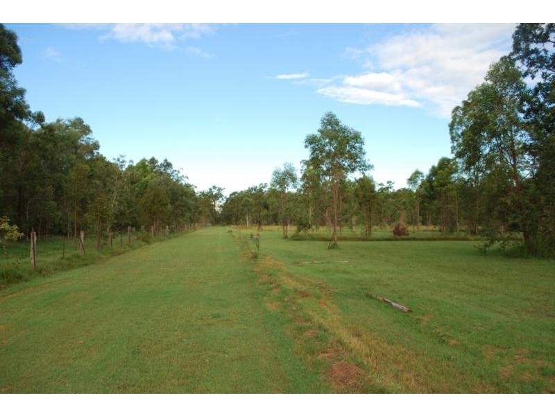 84 Bartleys Road, Spring Creek QLD 4343