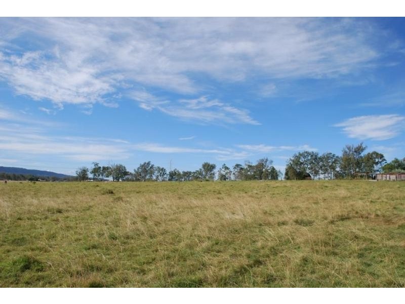 397 HIddenvale Rd, Calvert QLD 4340