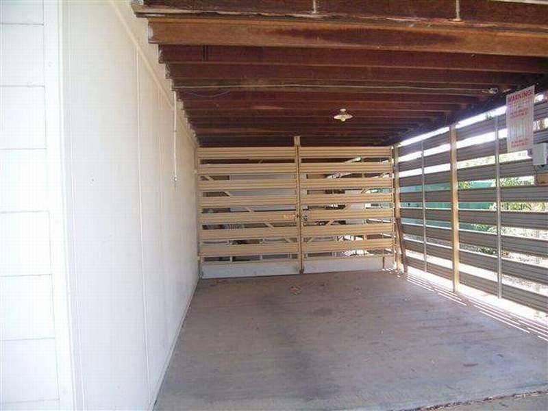 6 BEETSON STREET, Moranbah QLD 4744