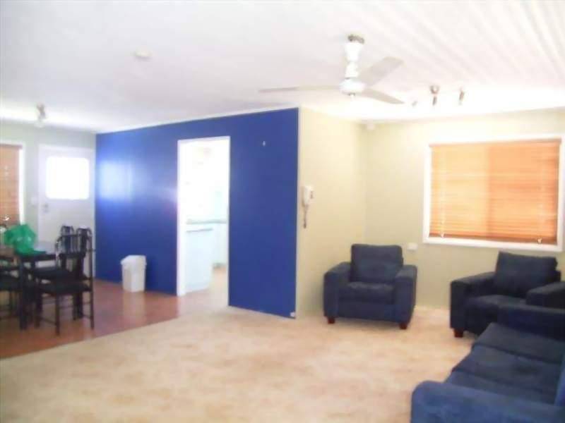 14 GORDON TERRACE, Moranbah QLD 4744