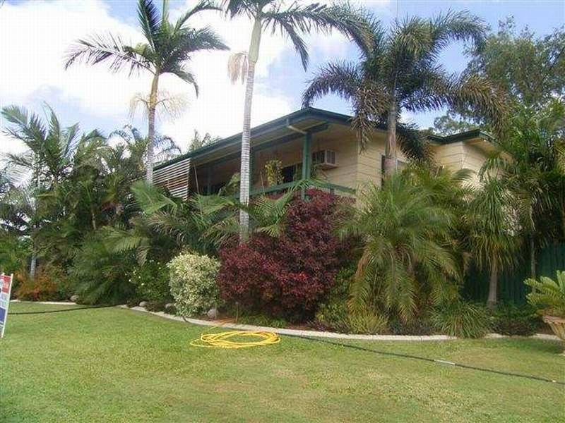 27 CLEMENTS STREET, Moranbah QLD 4744