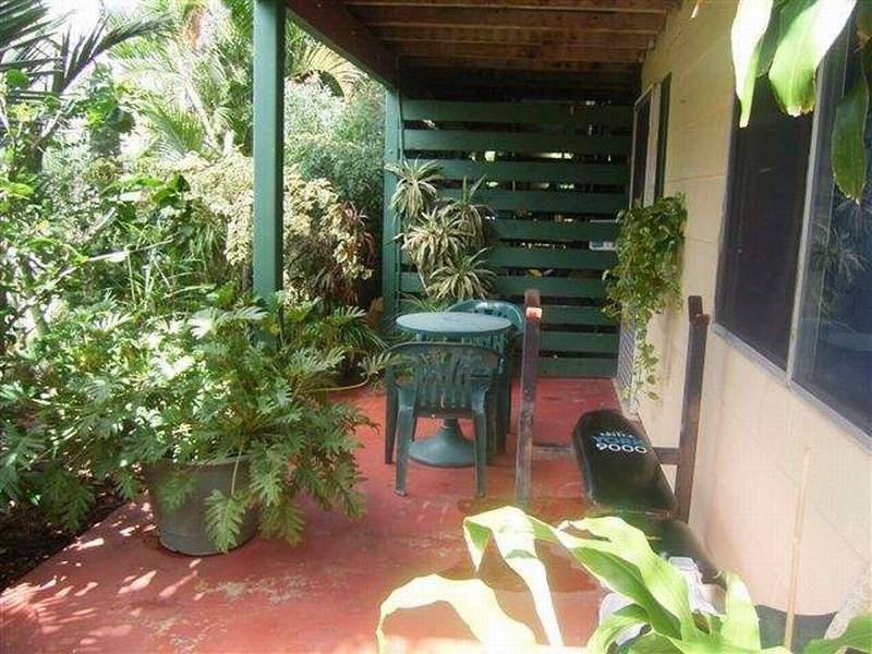 27 CLEMENTS STREET, Moranbah QLD 4744