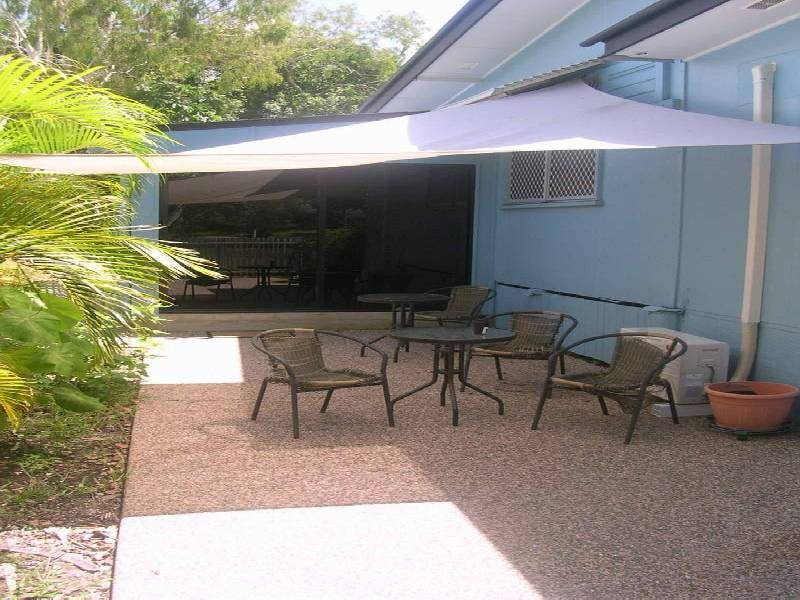 2 GRAHAM CRESCENT, Eimeo QLD 4740