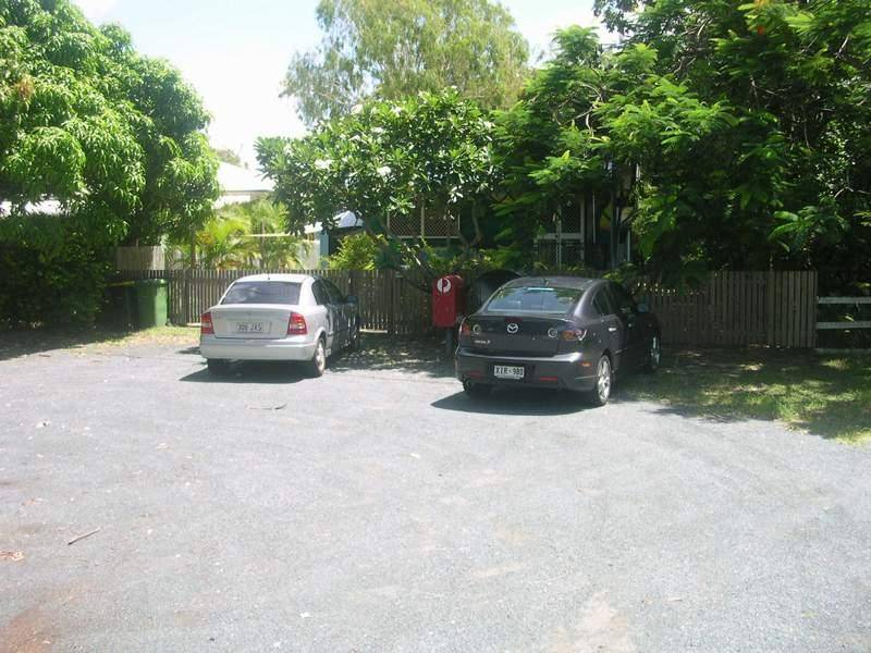 2 GRAHAM CRESCENT, Eimeo QLD 4740