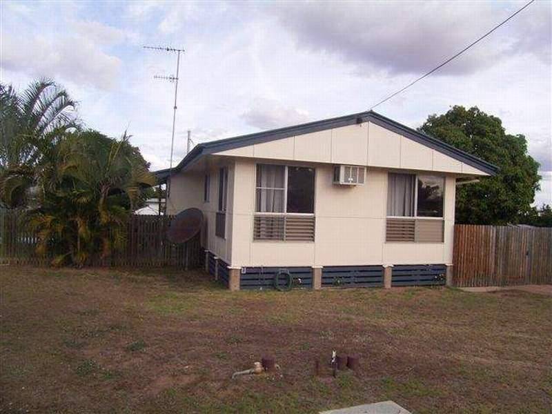 12 GILBERT COURT, Moranbah QLD 4744