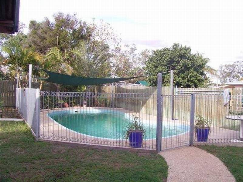 12 GILBERT COURT, Moranbah QLD 4744