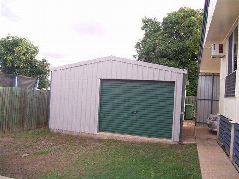 12 GILBERT COURT, Moranbah QLD 4744