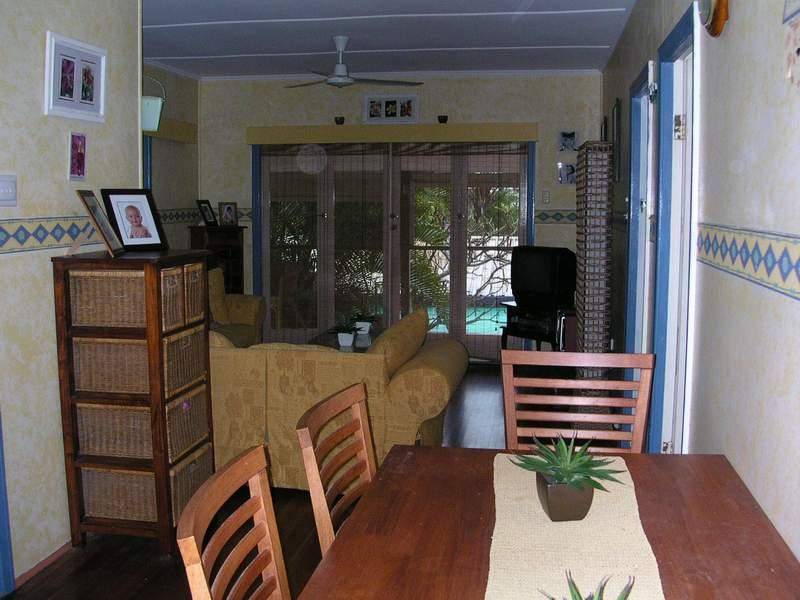 9 MELALEUCA STREET, Slade Point QLD 4740