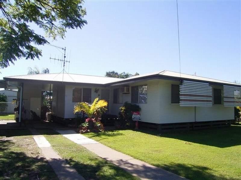 23 SPRING CRESCENT, Dysart QLD 4745