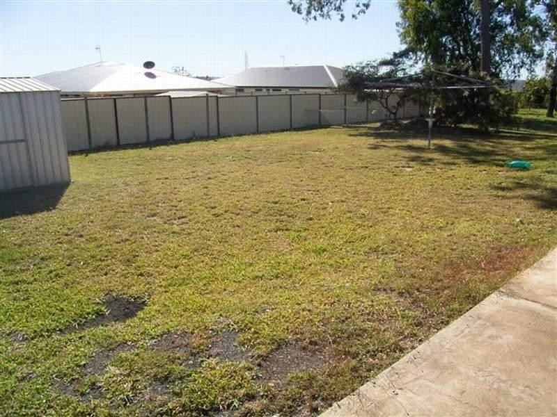 7 MAITLAND STREET, Moranbah QLD 4744