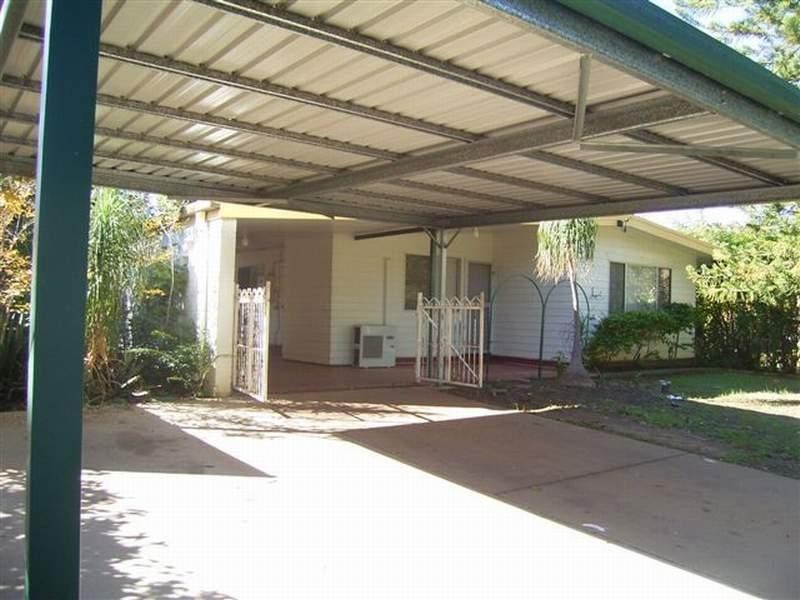 15 GILCHRIST TERRACE, Moranbah QLD 4744