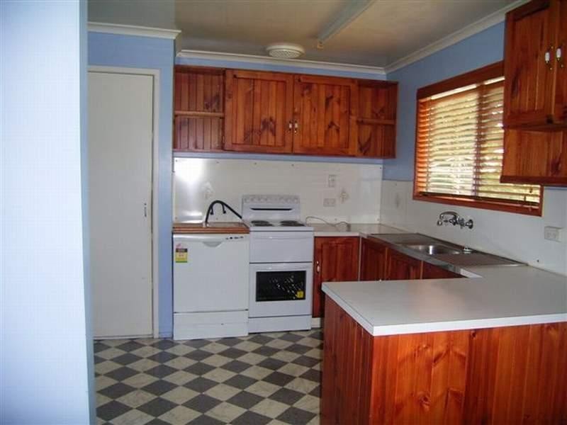 15 GILCHRIST TERRACE, Moranbah QLD 4744