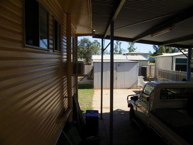 9 MACKAY STREET, Moranbah QLD 4744